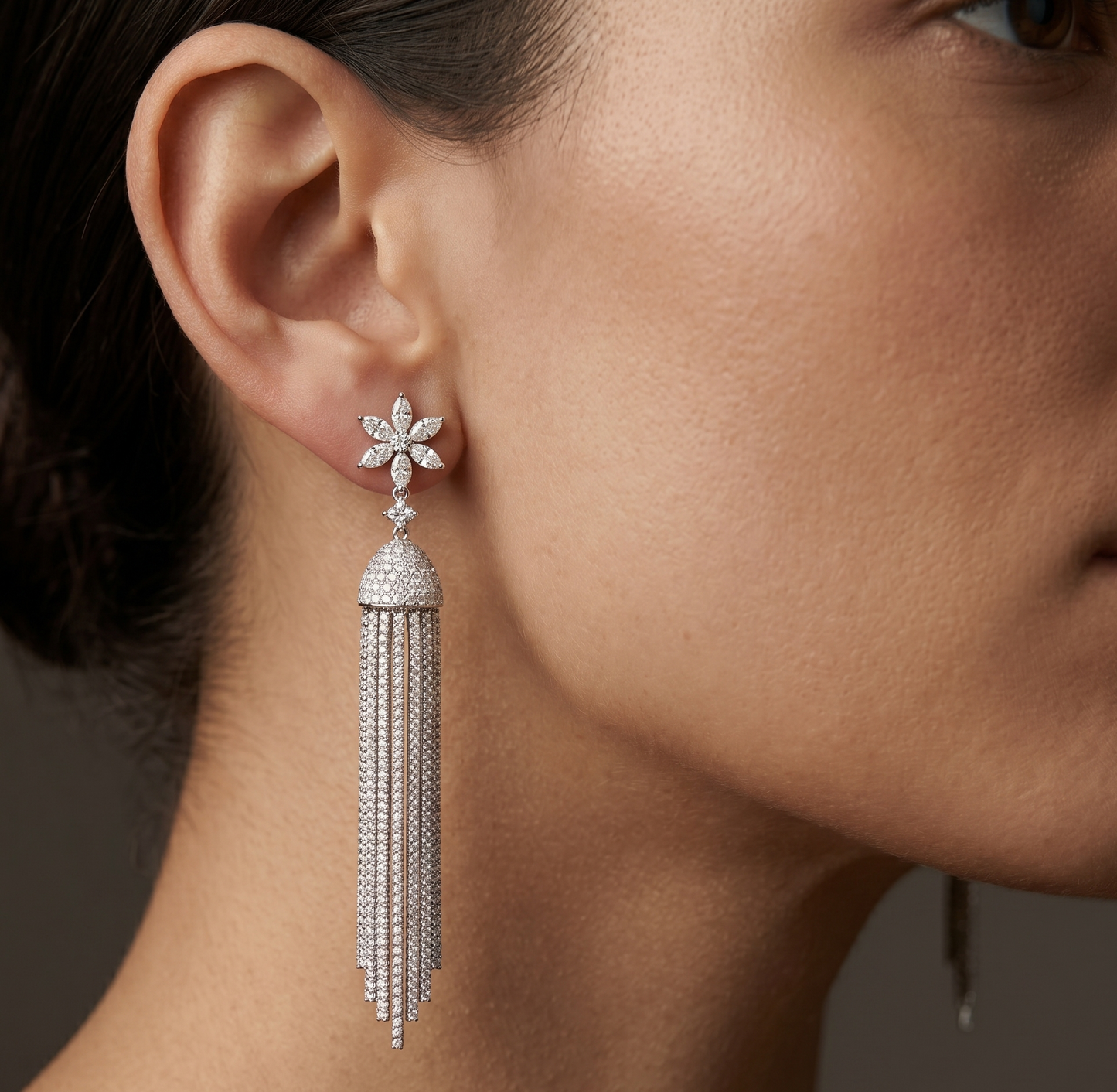 Boucles d'oreilles à pompons en acier inoxydable argenté
